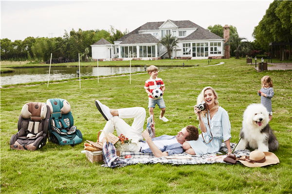 让一岁2个月宝宝爱上安全座椅，其实很容易